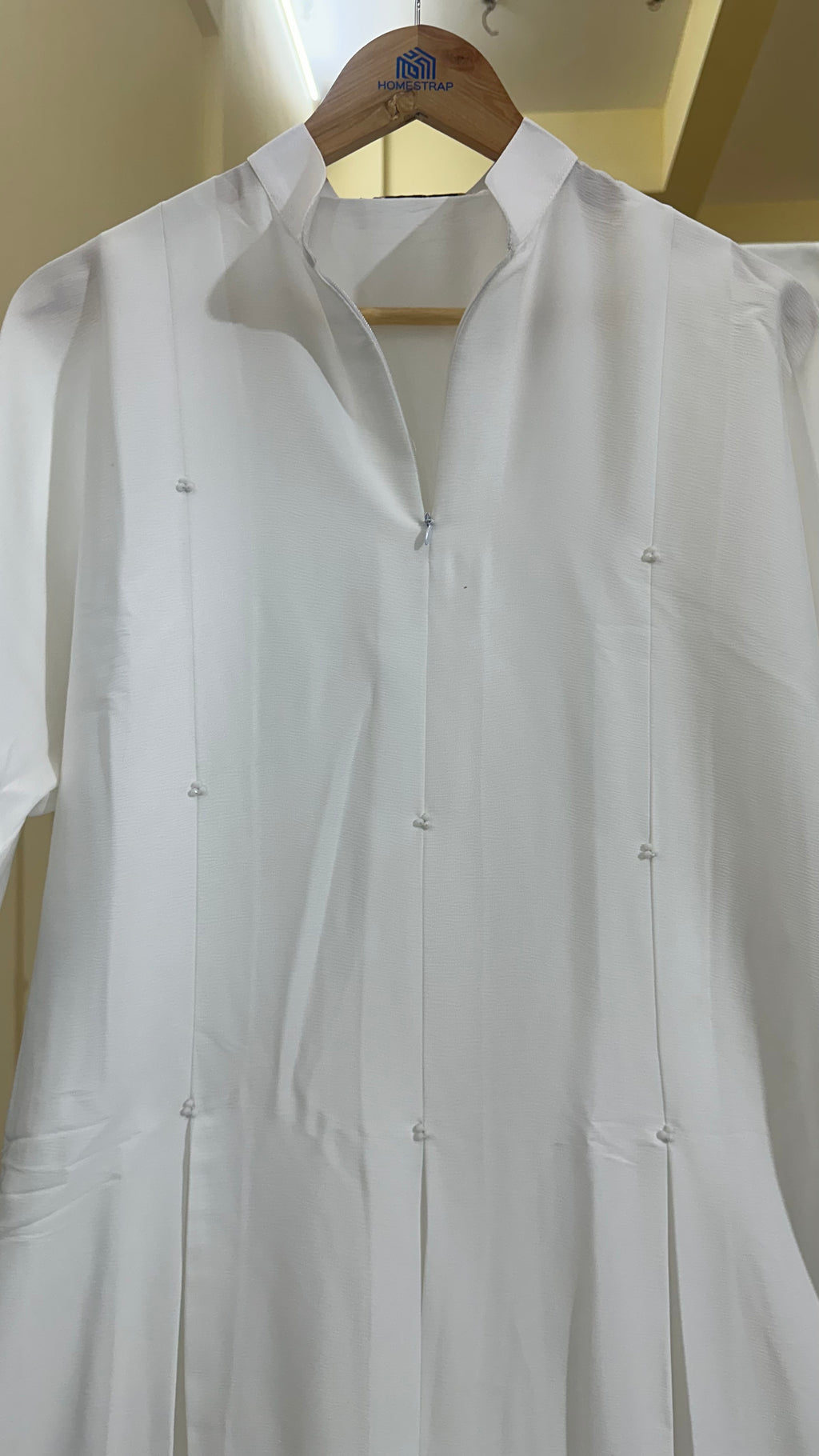 Elegant White Haj/Umrah Abaya with Minimal Bead Handwork – Imported Nida (Indian Made)